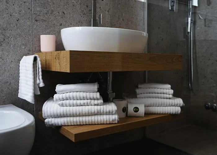 Central Lodge Hotel 3*