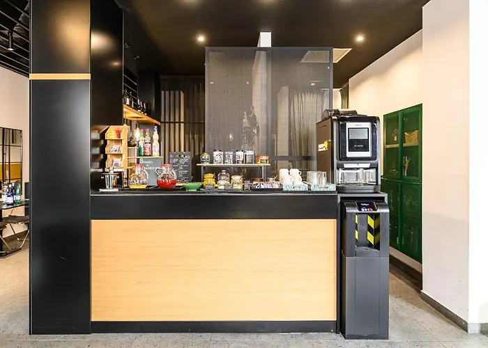 Central Lodge Hotel 3*