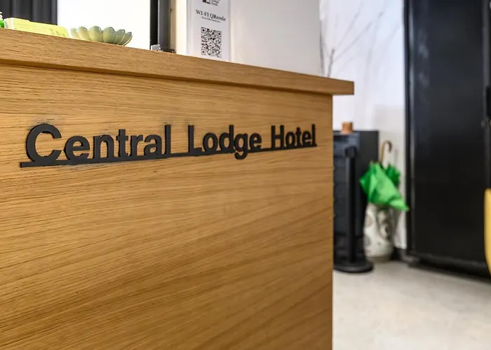 Central Lodge Hotel Otel