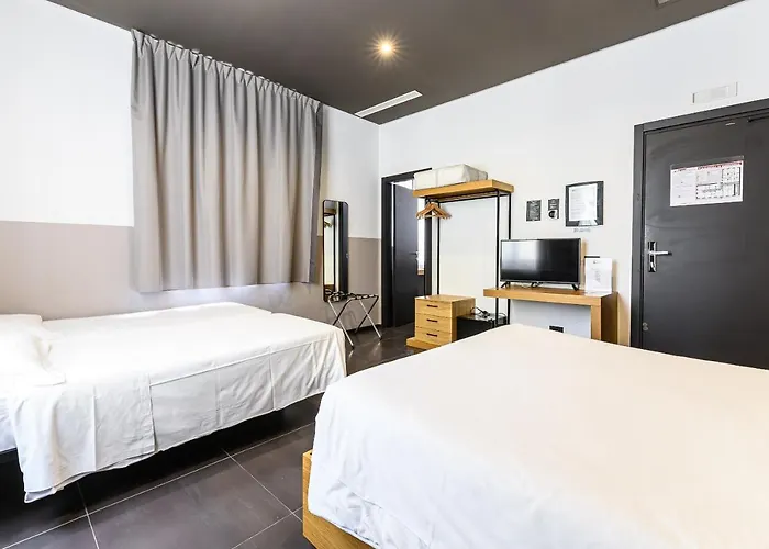 Otel Central Lodge Hotel Roma