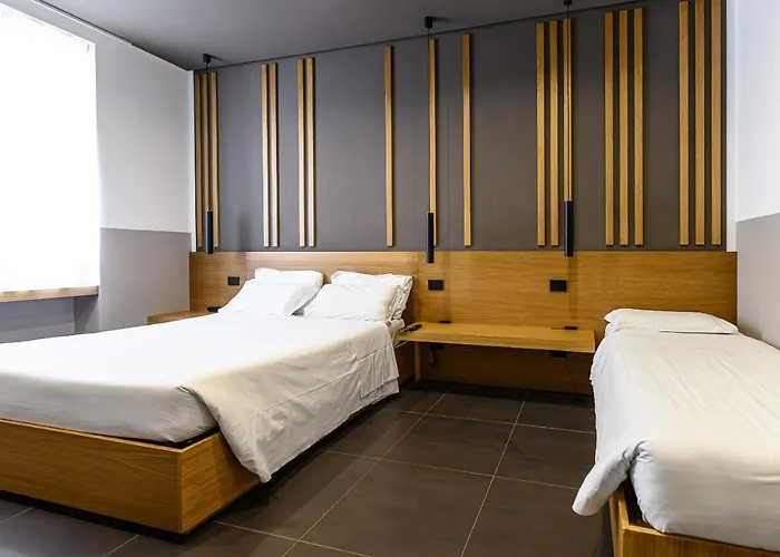 Hotel Central Lodge Hotel Rome