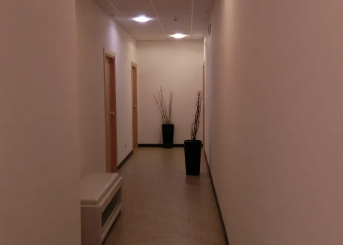 Central Lodge Hotel Otel 3*