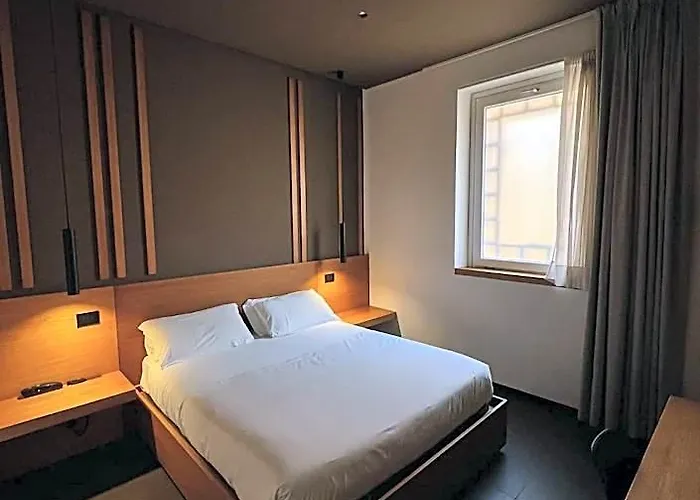 Central Lodge Hotel Otel 3*