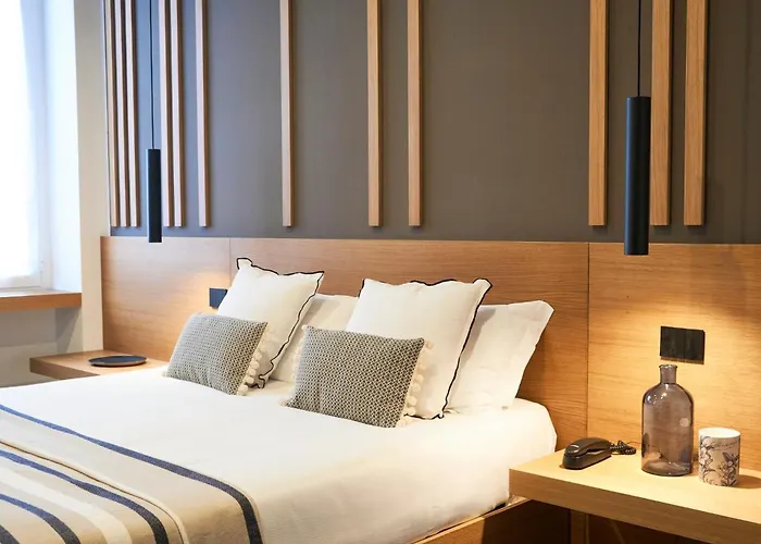 Central Lodge Hotel Hotel 3*